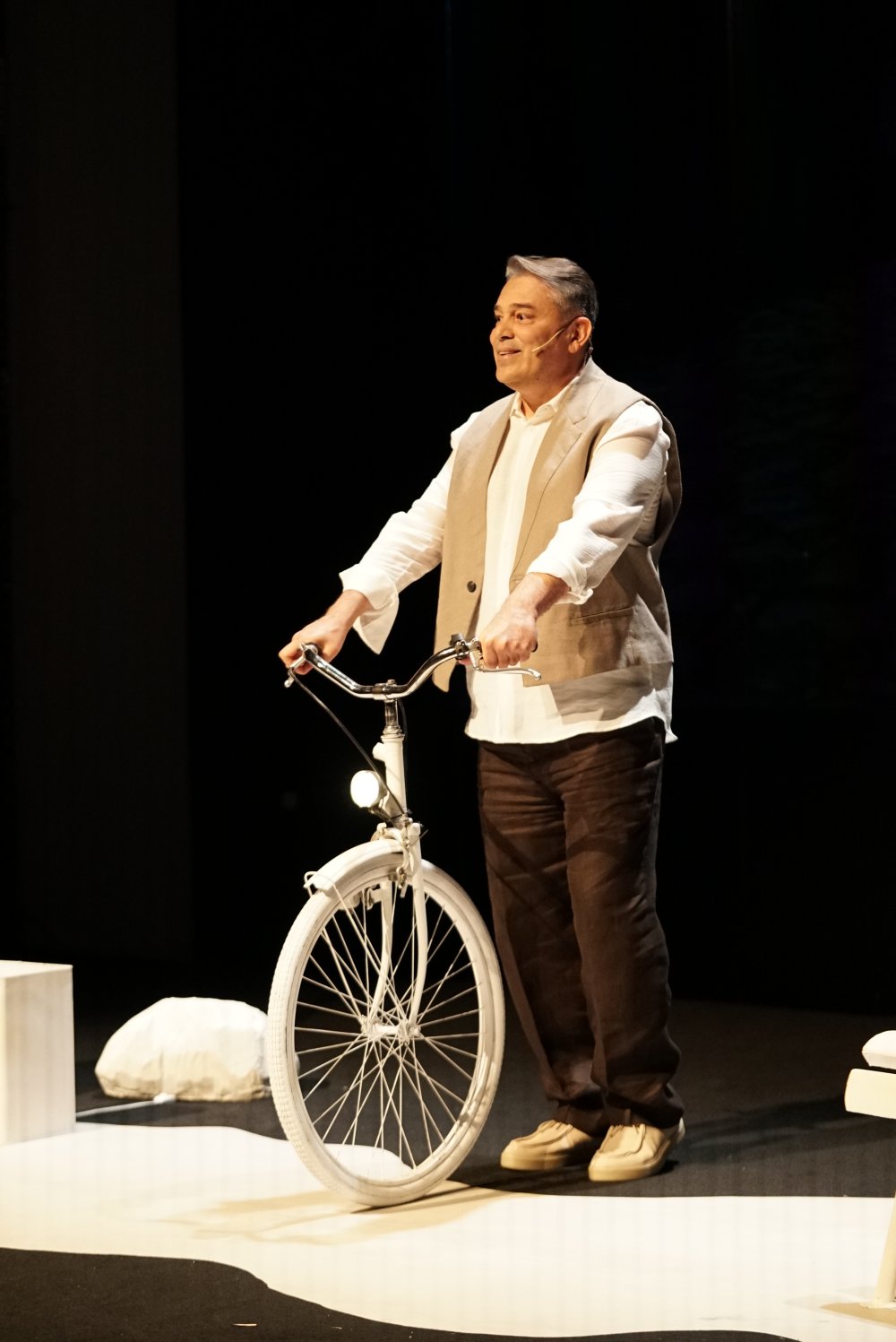 HAYATI HİKAYE OLAN ADAM SAİT FAİK