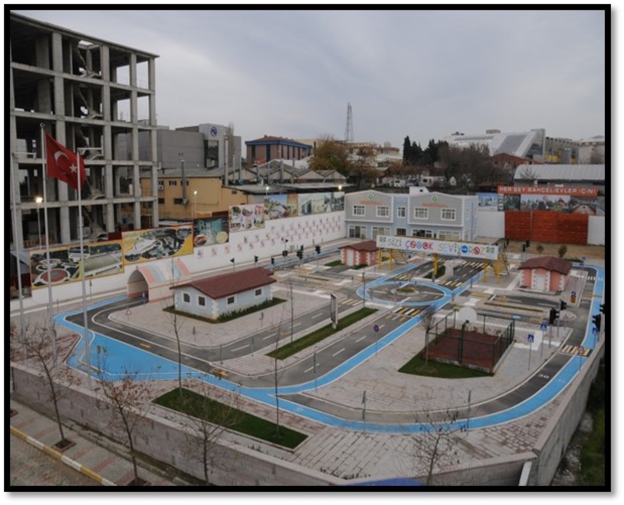 Bahçelievler İlçe Afet Merkezi (Atsushi Miyazaki Trafik Eğitim ve Sivil Savunma Parkı)