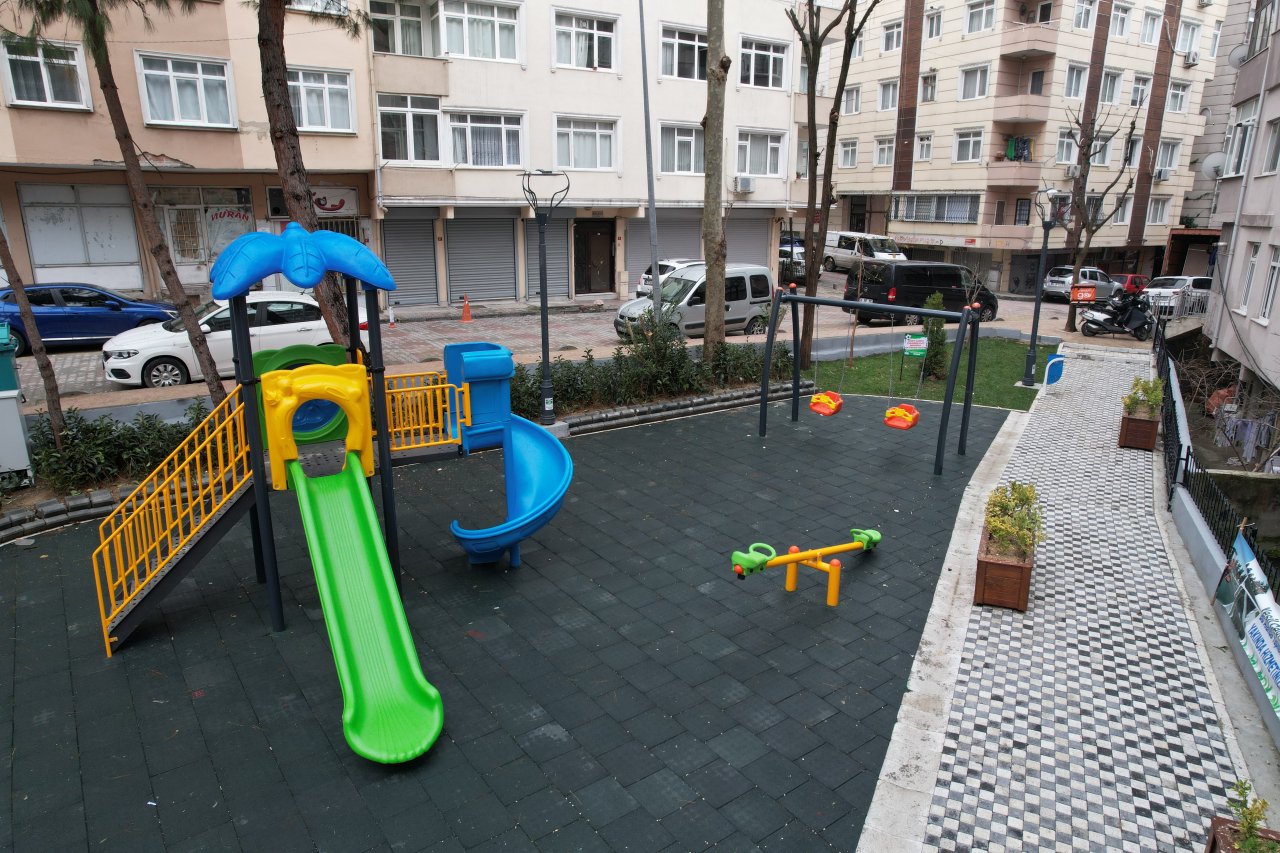 Çilingir Sokak Parkı