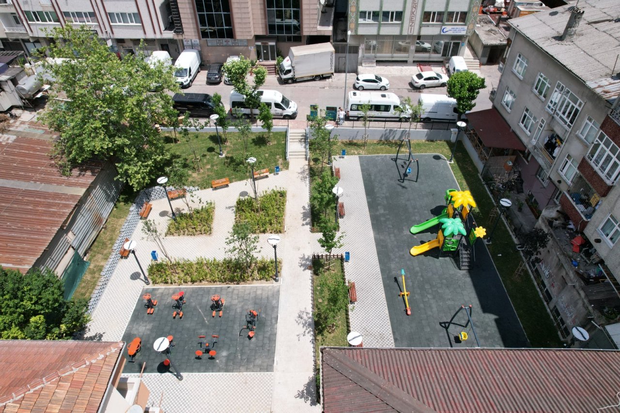 Köksal Sokak Parkı